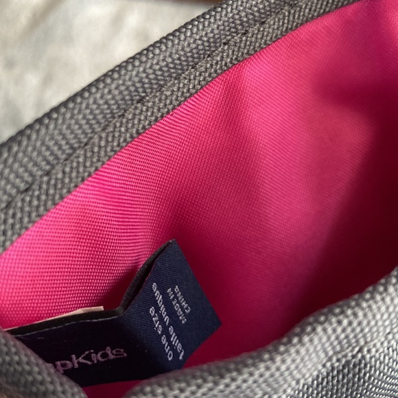 NWOT⭐️GAP💫 Gray/White Kitty Cat Wristlet Wallet - Picture 10 of 10